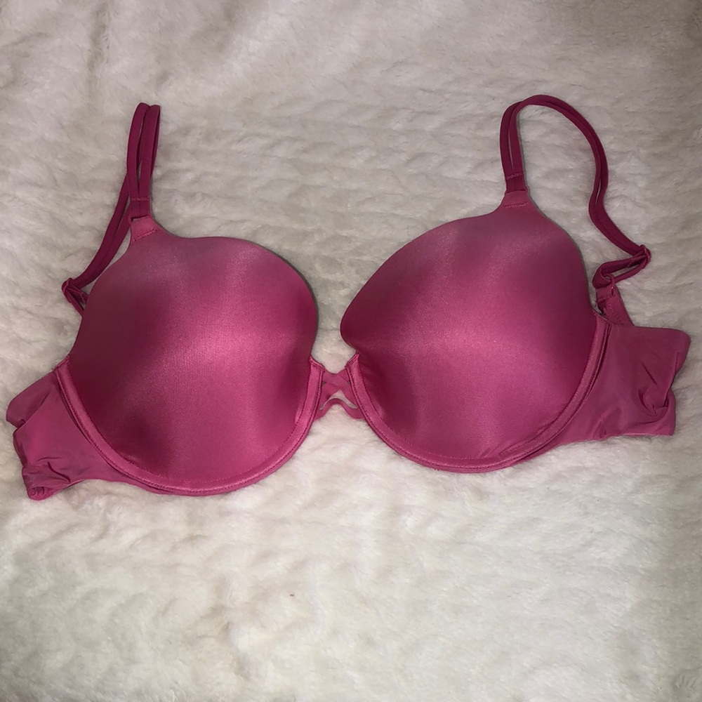 Victoria’s Secret Perfect Coverage Bra. pink 34D